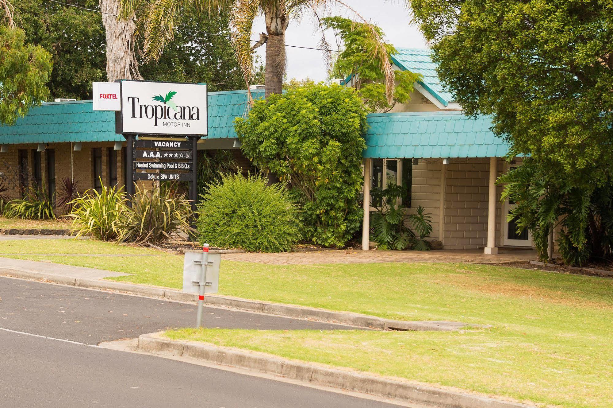 Tropicana Motor Inn Cowes Exteriör bild