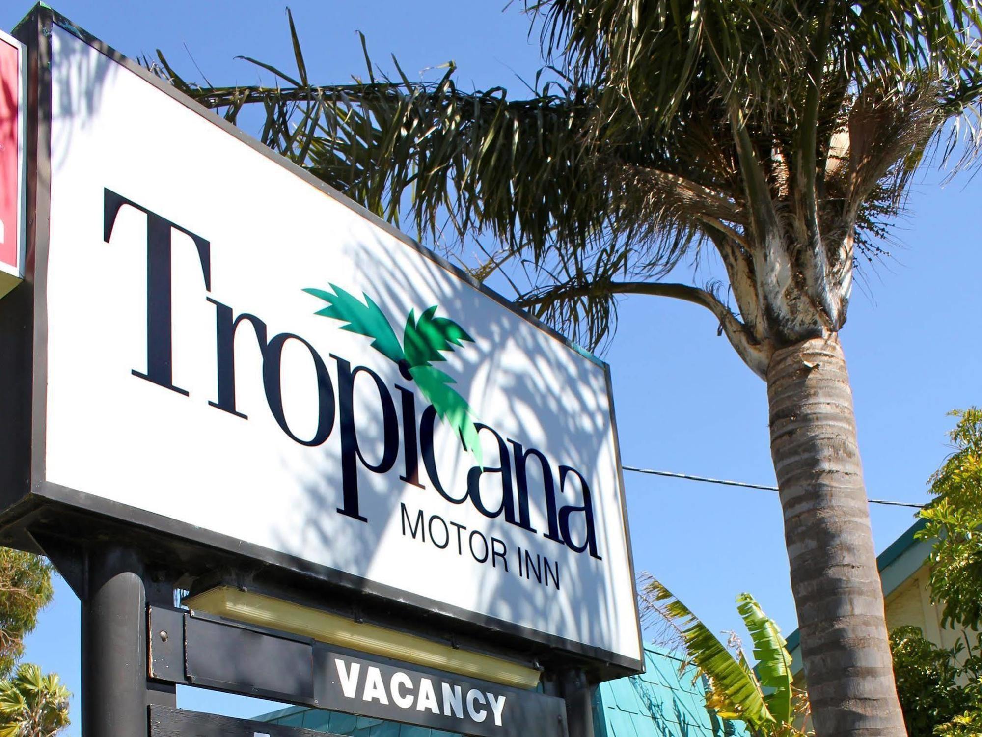 Tropicana Motor Inn Cowes Exteriör bild
