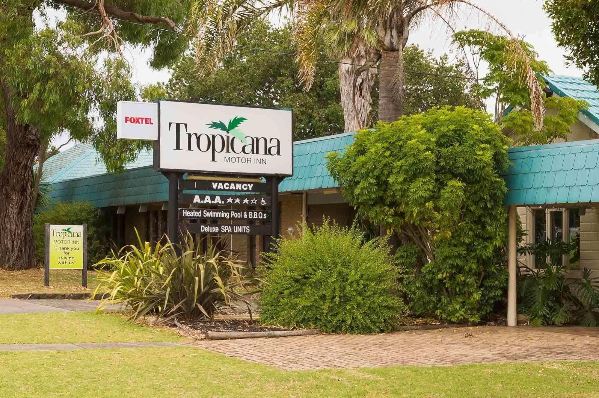 Tropicana Motor Inn Cowes Exteriör bild